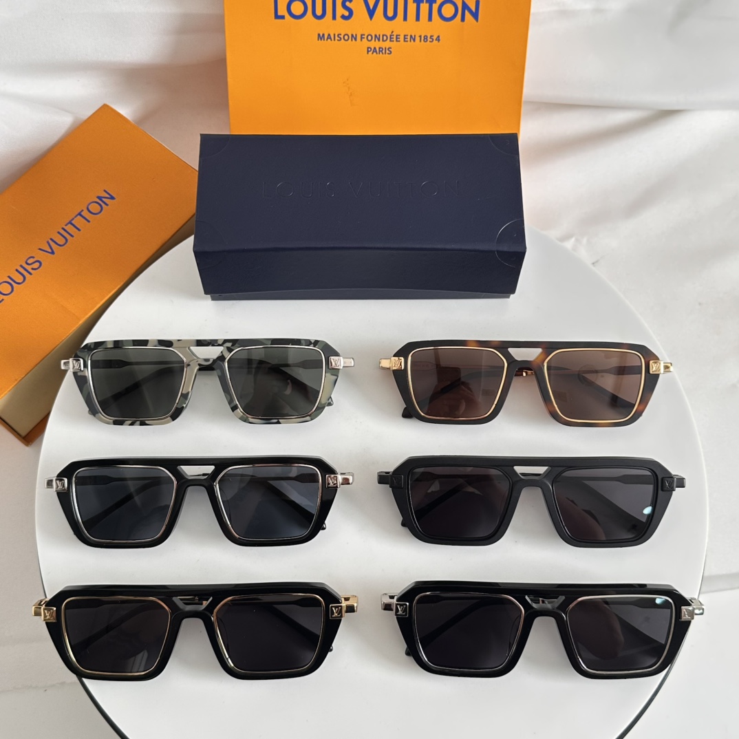 Louis Vuitton Sunglasses 6-Color