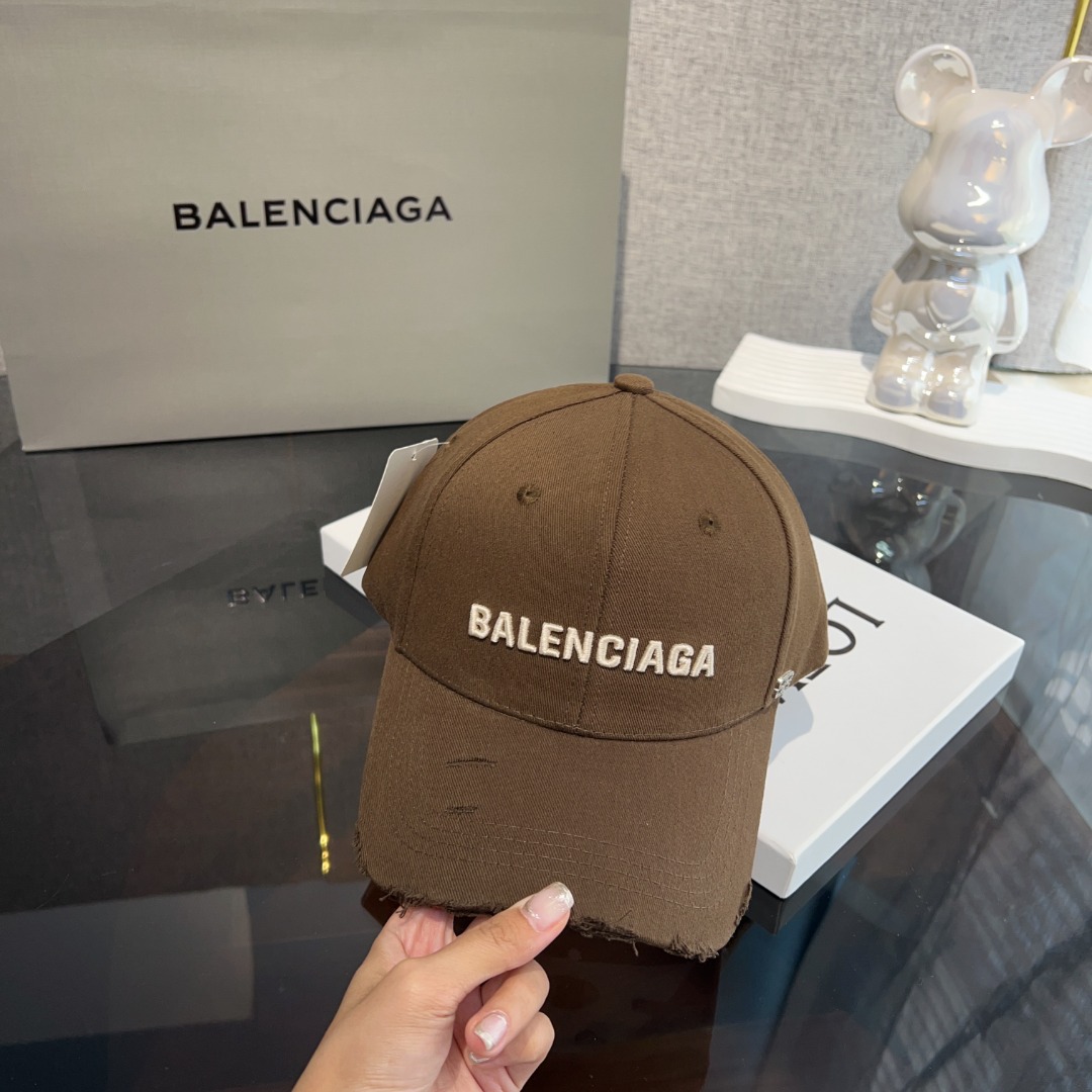Balenciaga Baseball Cap