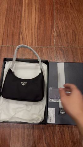 Prada 1NE515 Redition 2000 Women Shoulder Bags 23*13*5cm