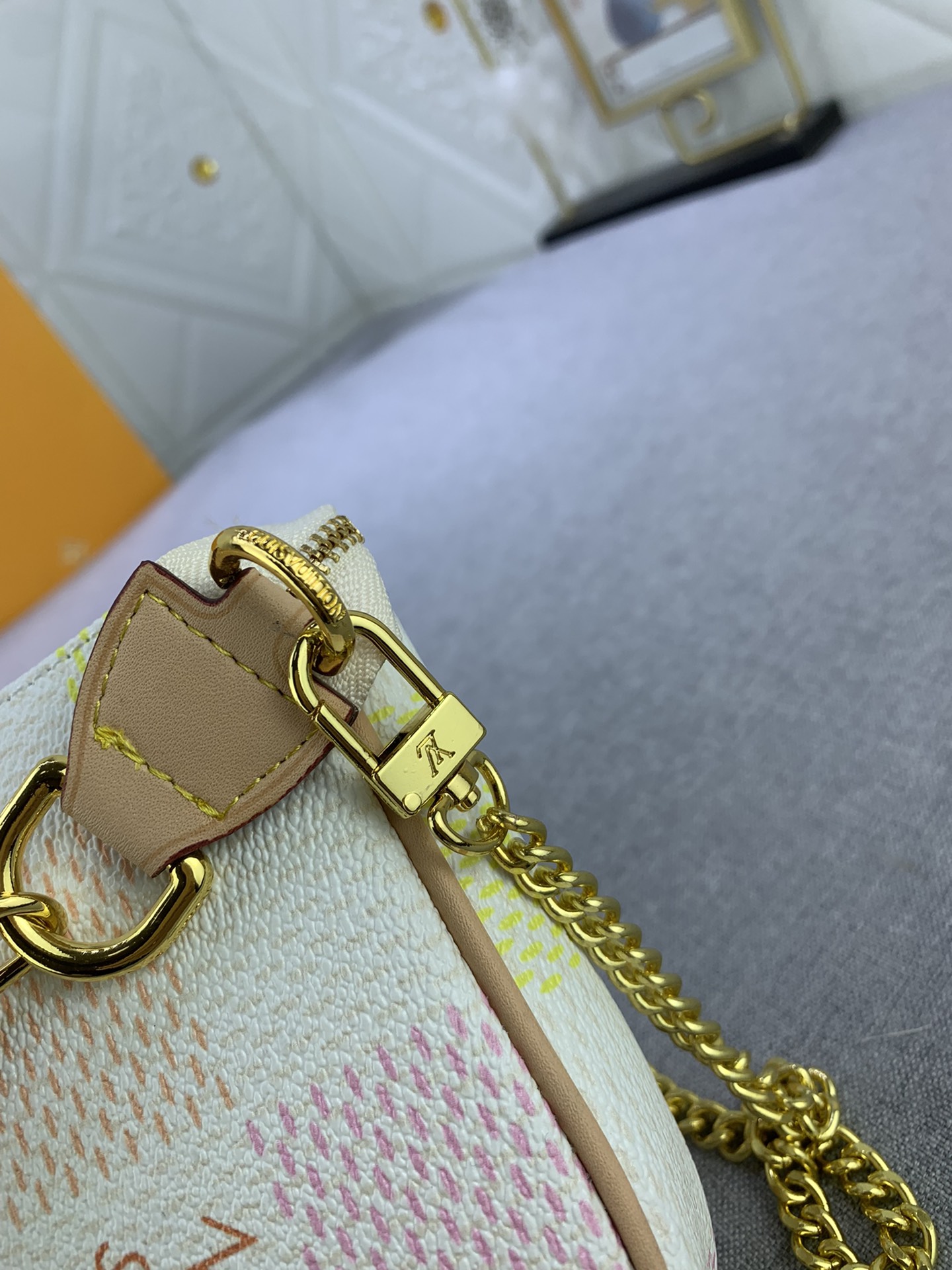 Louis Vuitton N40642 Pochette Accessoires Women Shoulder Bags Size 23*13*4cm