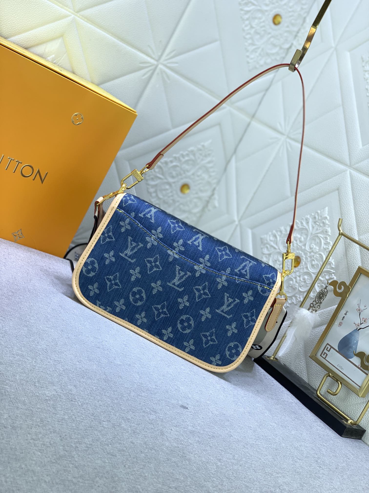 Louis Vuitton M45985 Diane Denim Cowboy Women Shoulder Bags Size 25*9*15cm