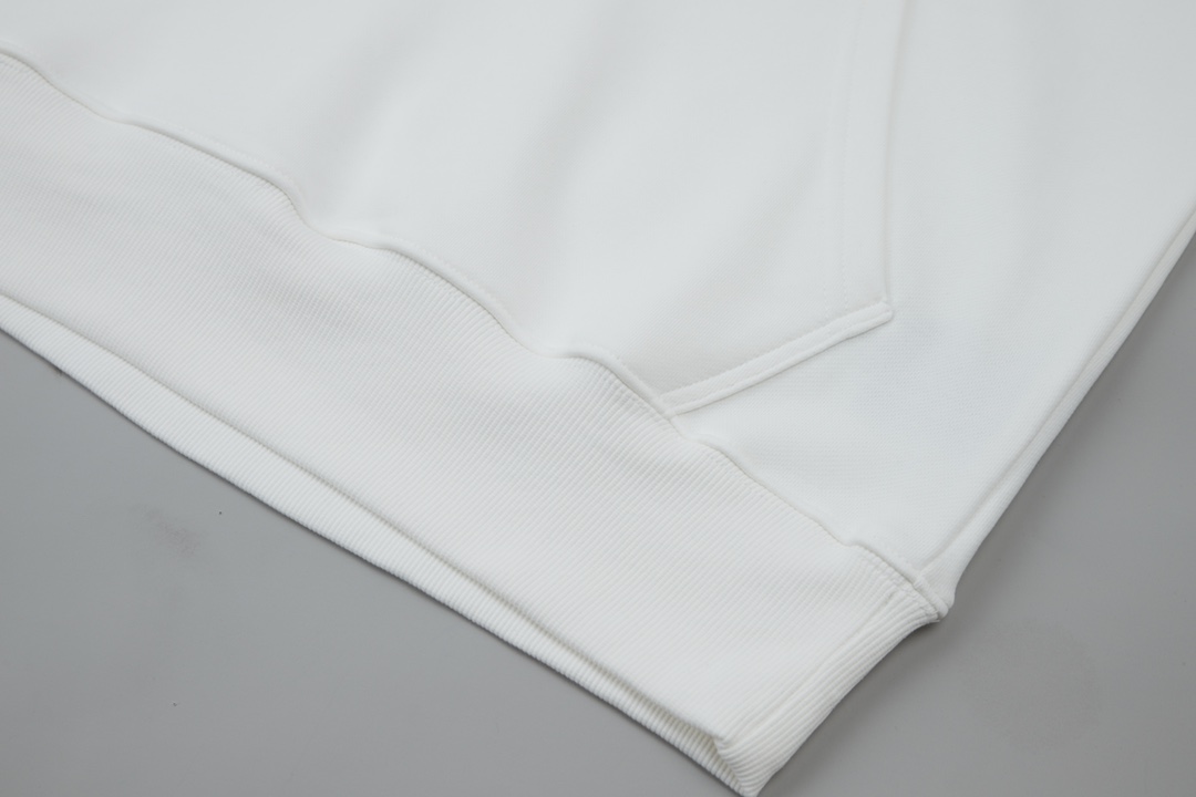 Louis Vuitton Unisex Sweatshirt Size S-XL