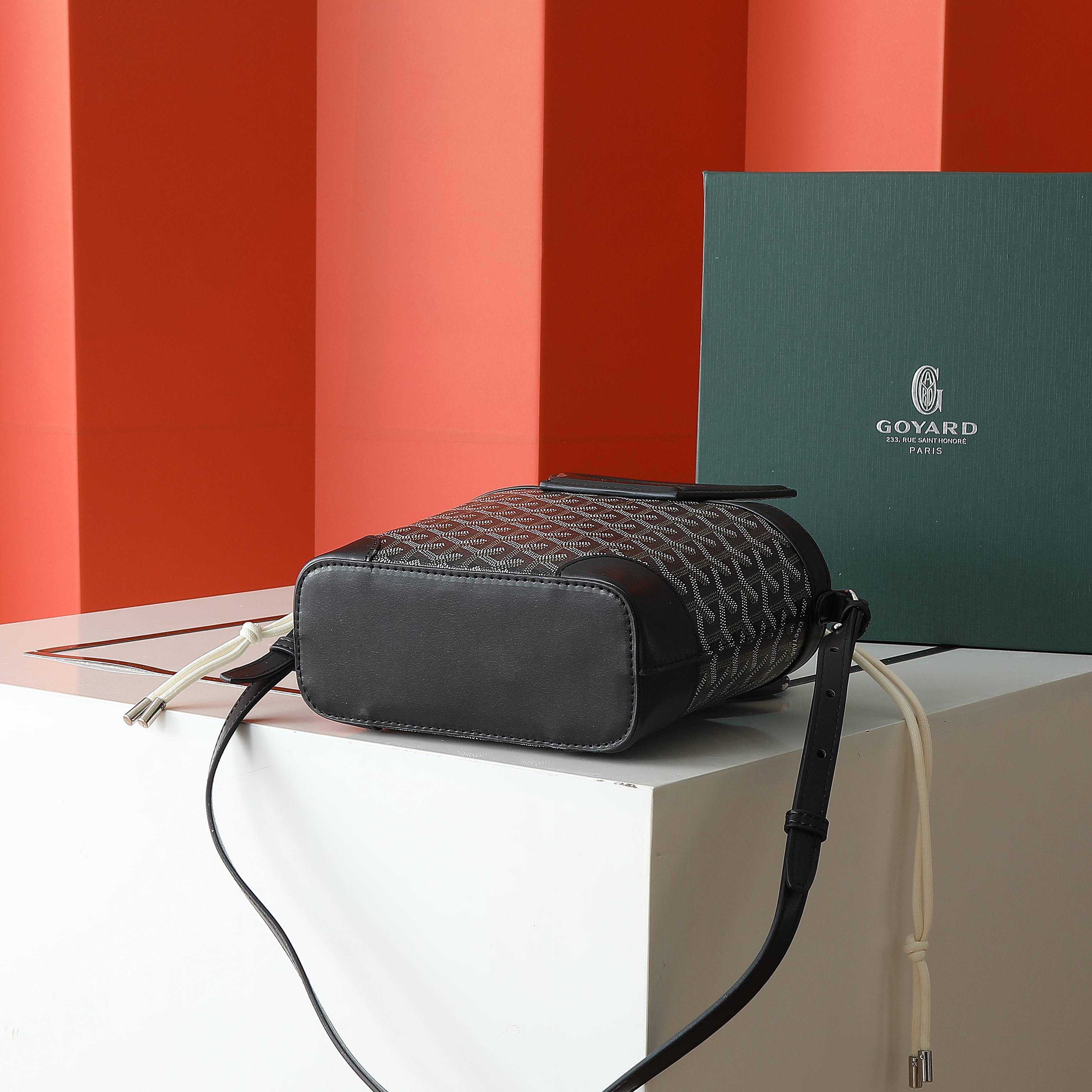 Goyard Beluga Women Shoulder Bags Size 23*18.5*8cm