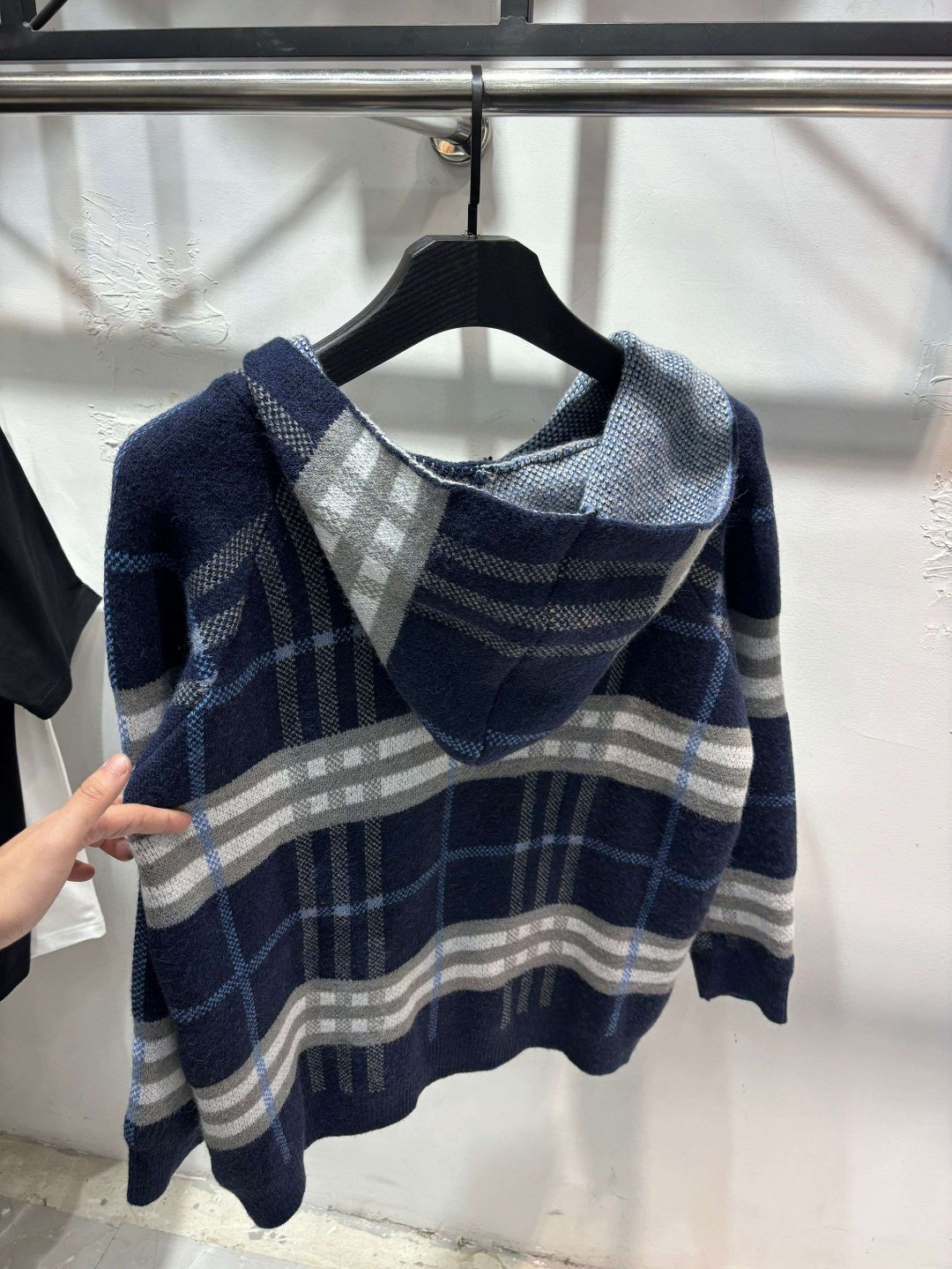 Burberry Unisex Jacket Size S-XL