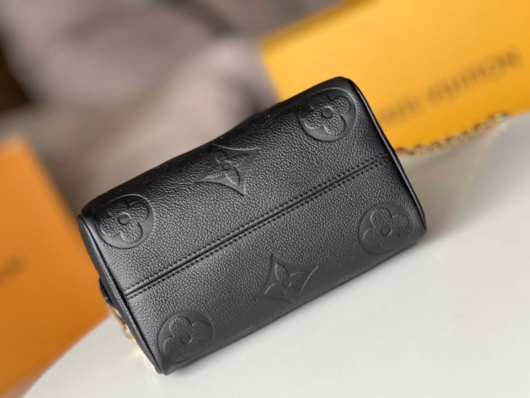 Louis Vuitton M58953 Speedy Women Shoulder Bags Size 20.5*13.5*12cm