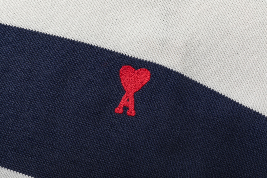 Ami Unisex Sweatshirt Size S-XL