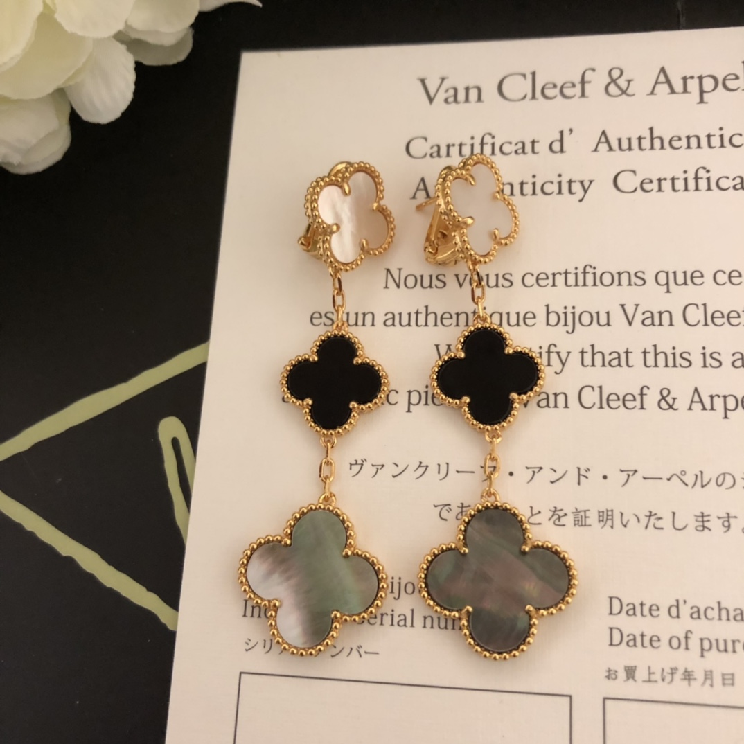 Van Cleef & Arpels Earrings