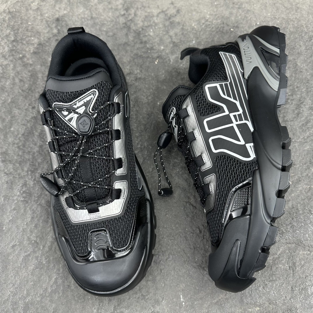 Louis Vuitton LV Runner Tatic Sneaker Size 38-46