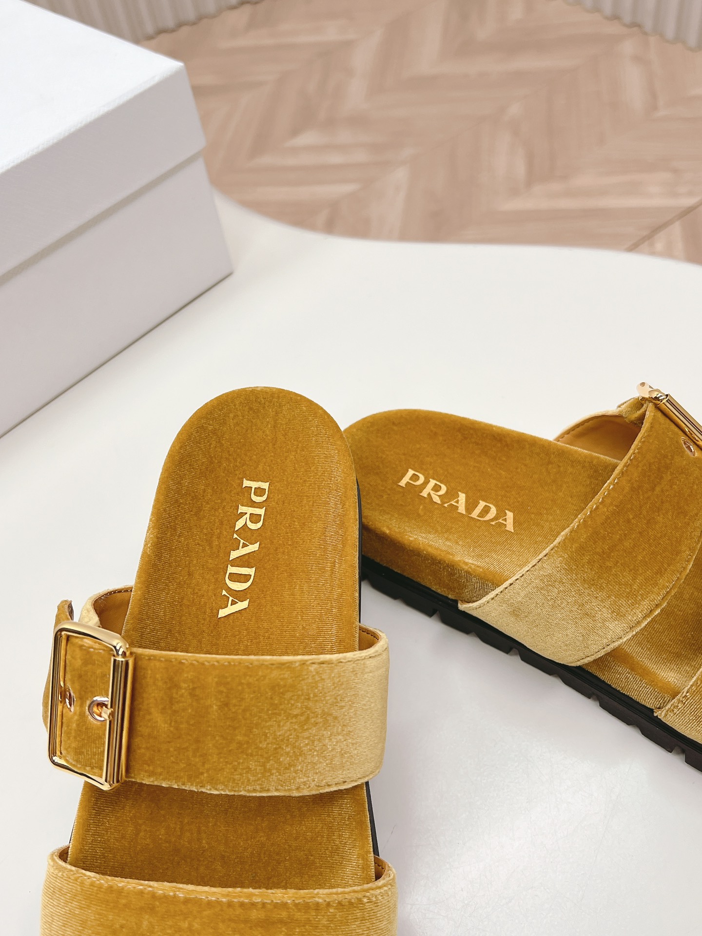 Prada 2024ss Slippers Size 36-40