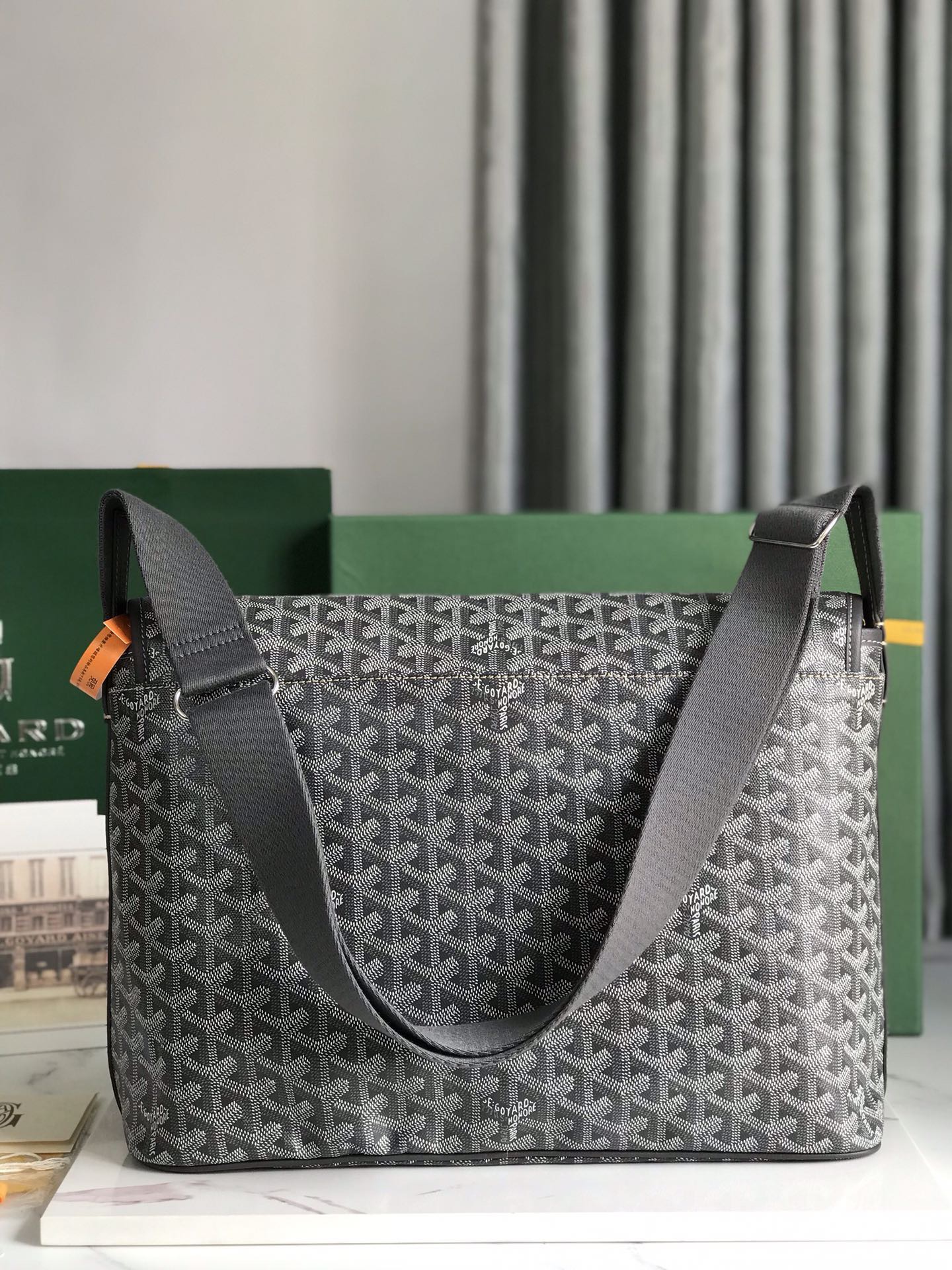 Goyard Citadin Mens Shoulder Bags Size 35*26*7.5cm
