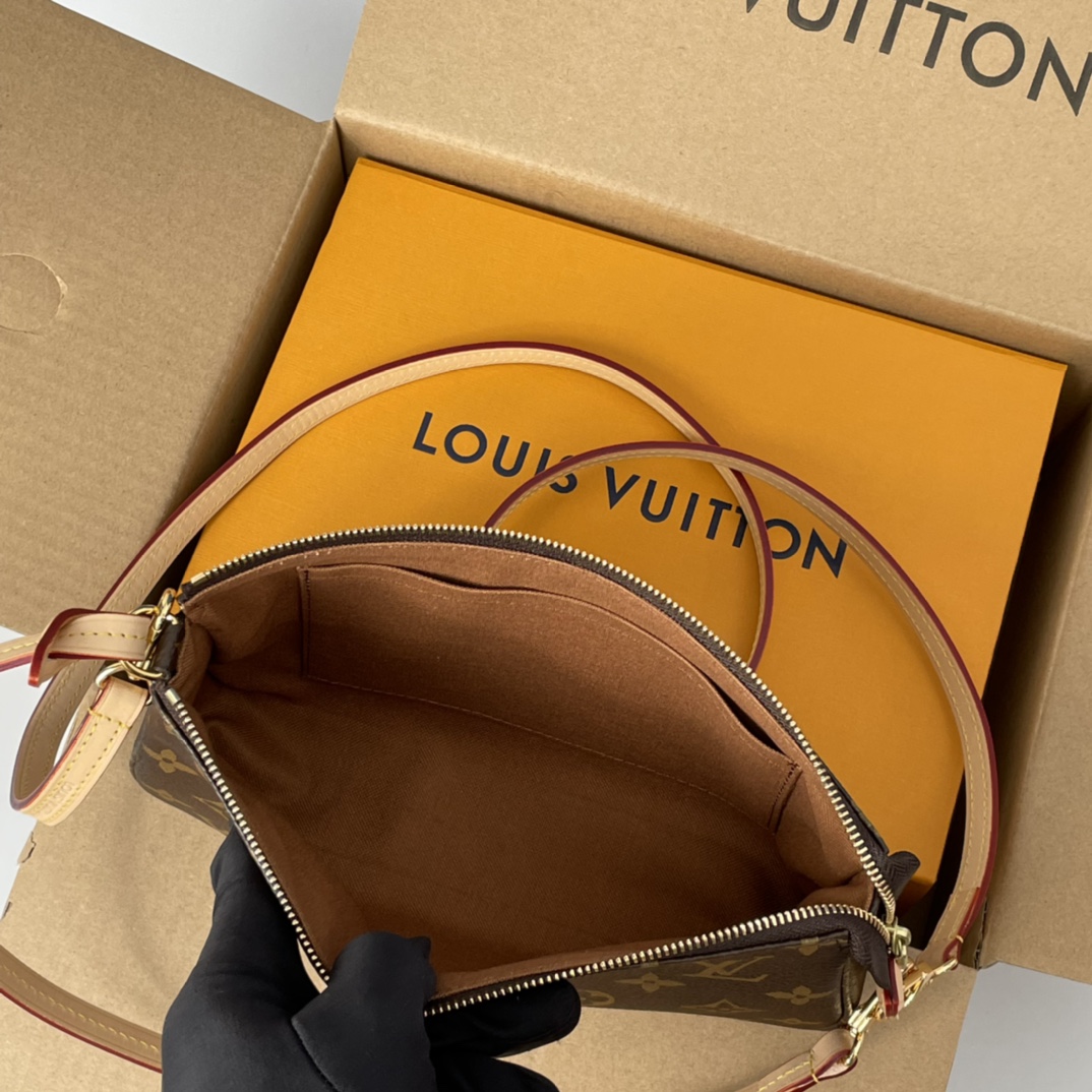 Louis Vuitton M40712 Pochette Accessoires Women Shoulder Bags Size 23.5*13.5*4cm