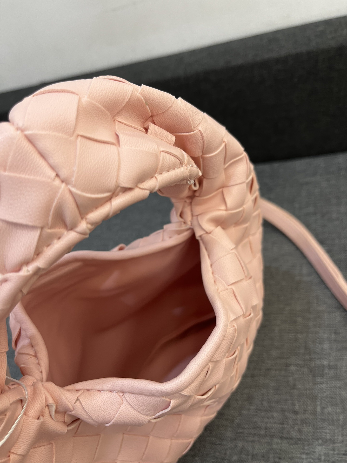 Bottega Veneta HO Women Shoulder Bags 28*17cm