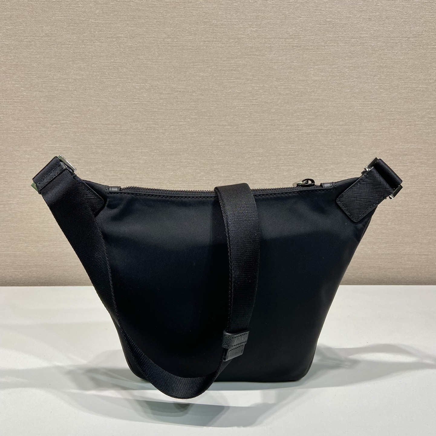 Prada 2VH160 Re-Nylon and Saffiano Leather Mens Shoulder Bags Size 20*16*2.5cm