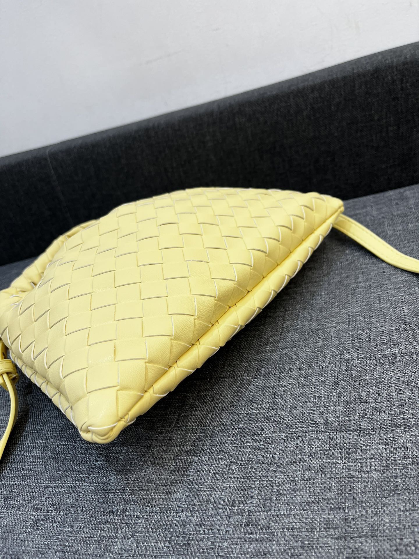 Bottega Veneta HO Women Shoulder Bags 28*17cm