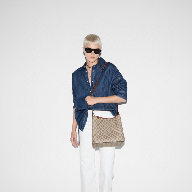 Gucci GG Emblem Women Shoulder Bags Size 25*25*15.5cm