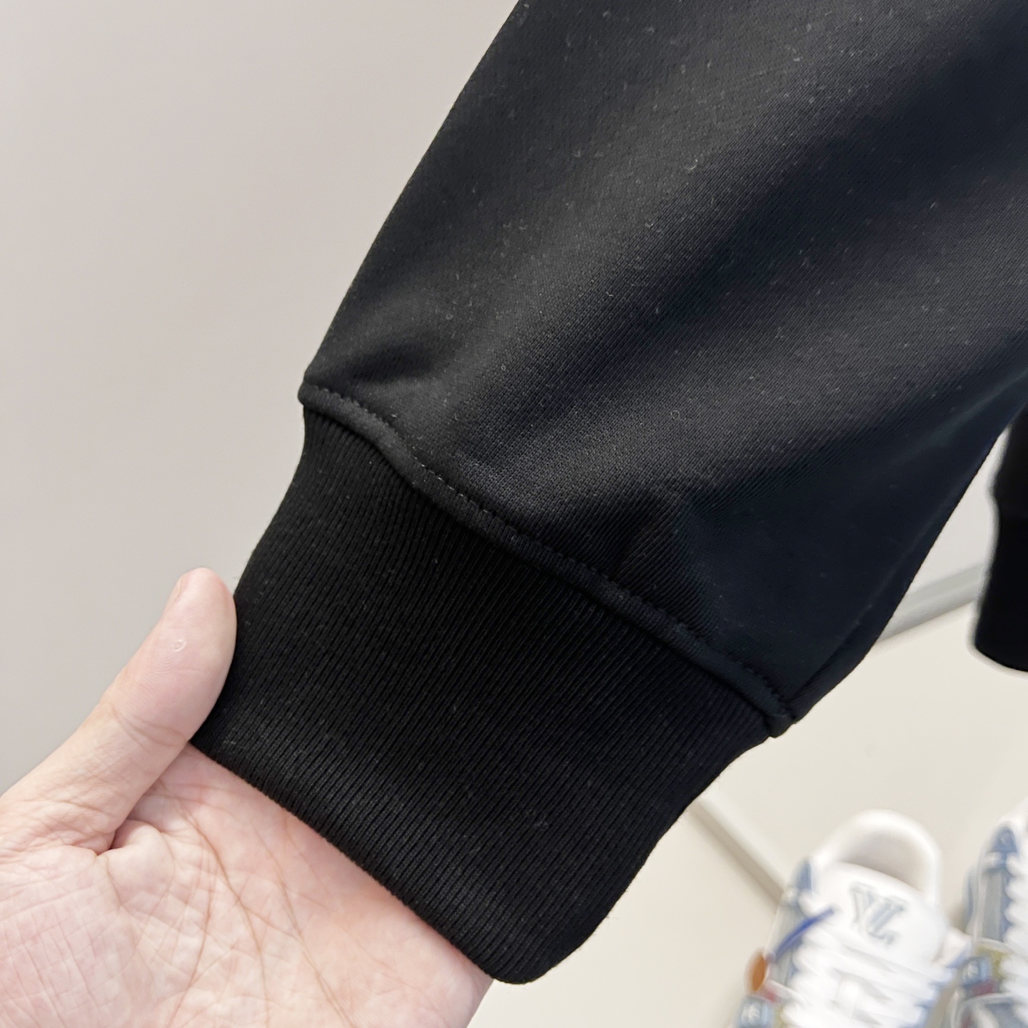 Burberry Unisex Sweatshirt Size S-XL