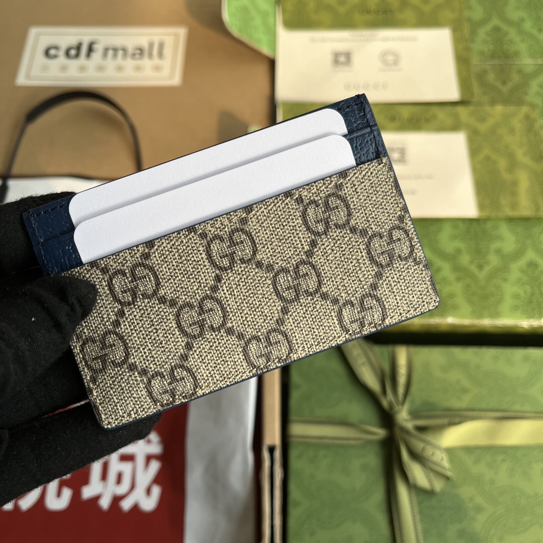Gucci Kartenetui Mit GG Detail 11 × 7 cm