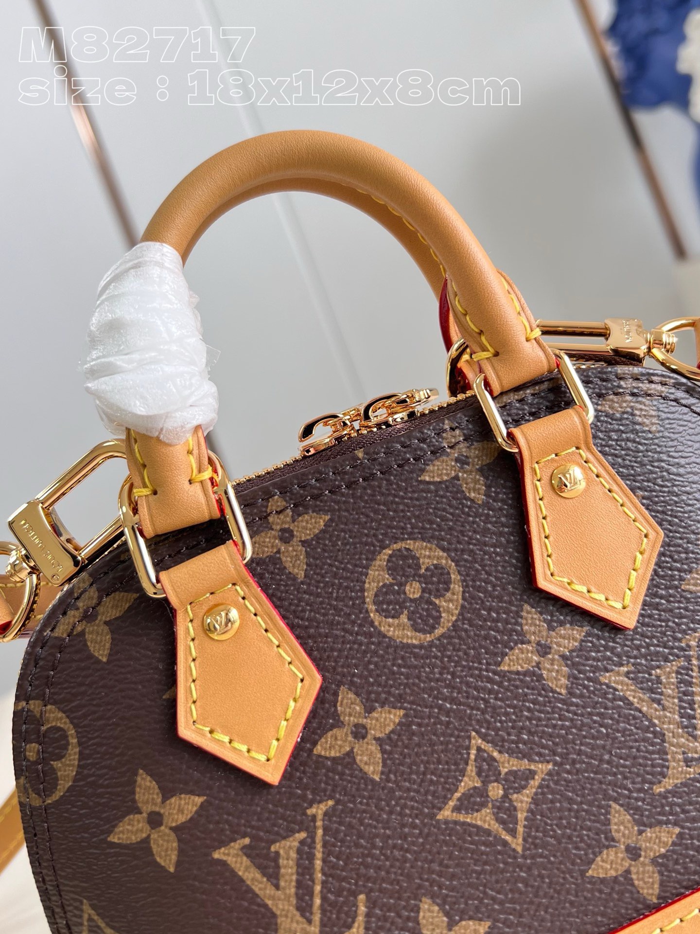 Louis Vuitton M53152 Alma Women Shouolder Bags Size 18*12*8cm