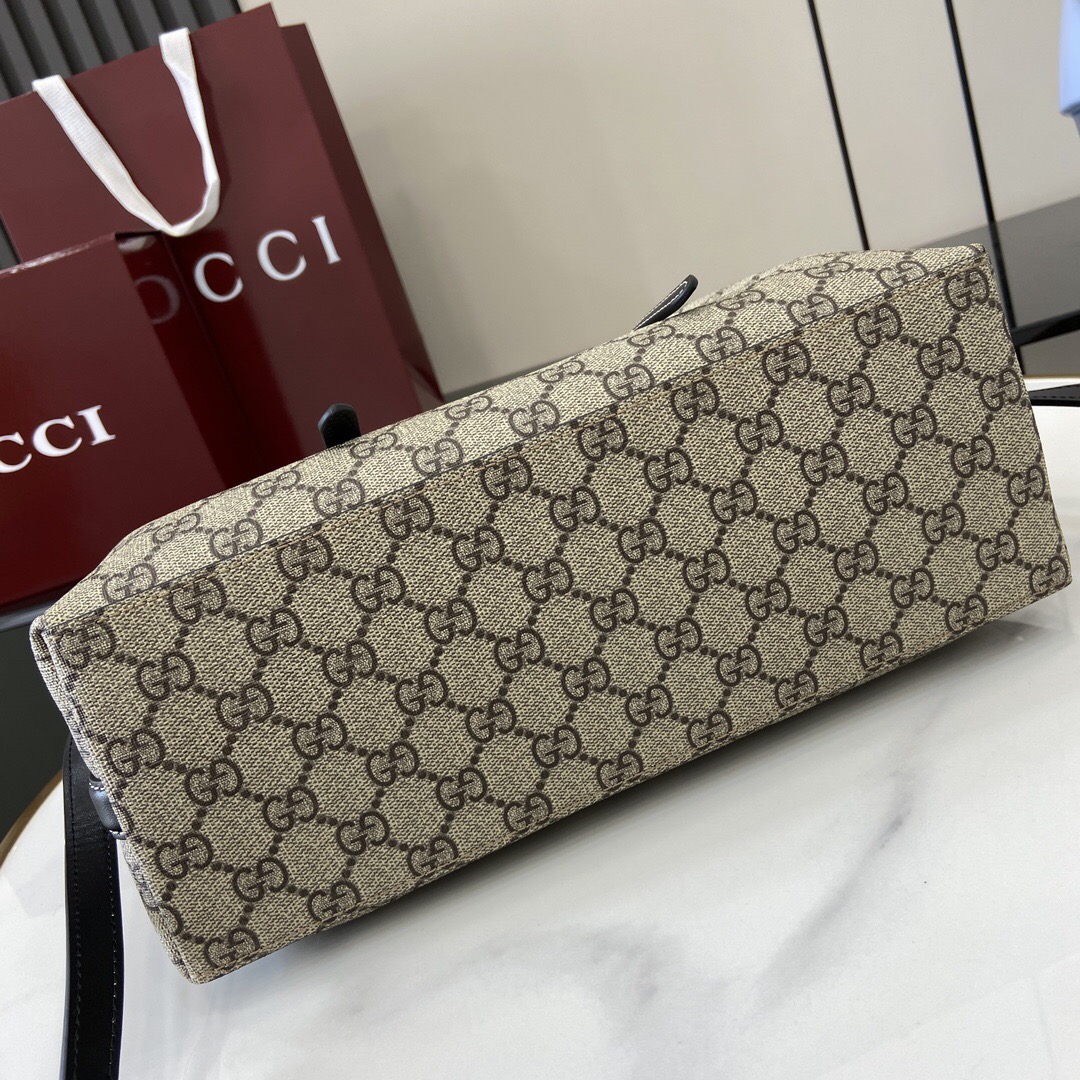 Gucci GG Emblem Women Shopping Bags Size 30*18*11cm