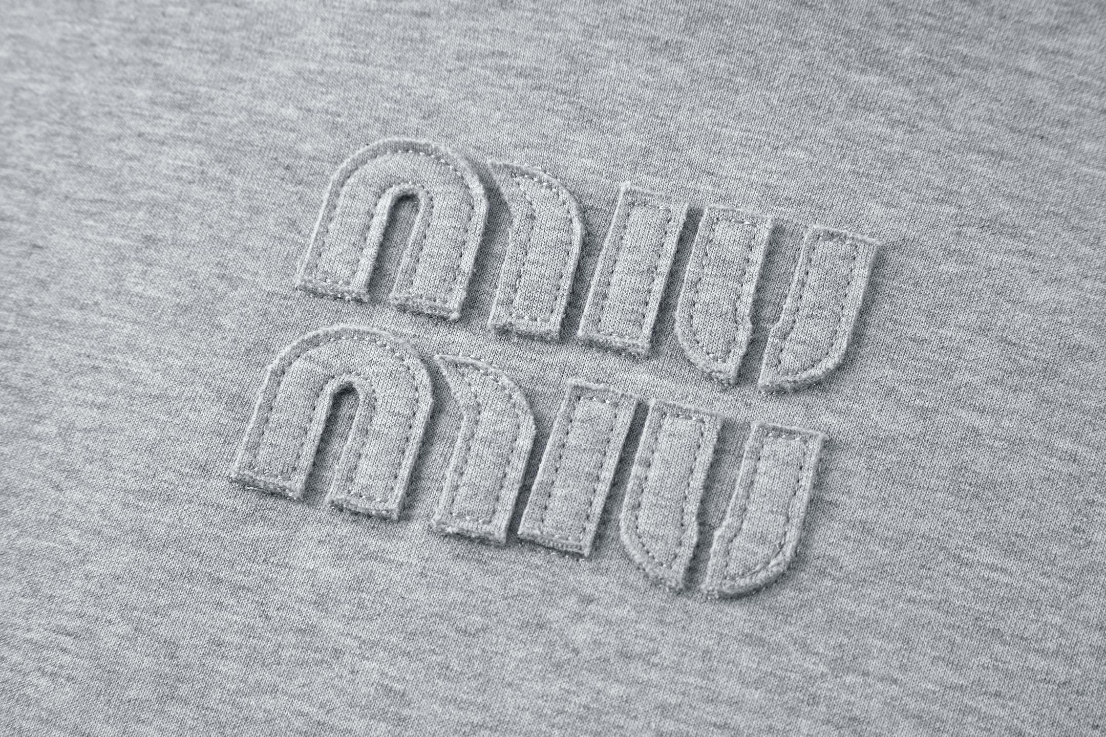 MiuMiu New Unisex Sweatshirt Size S-XL