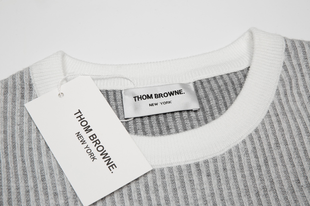 Thom Browne Unisex Sweatshirt Size S-XL