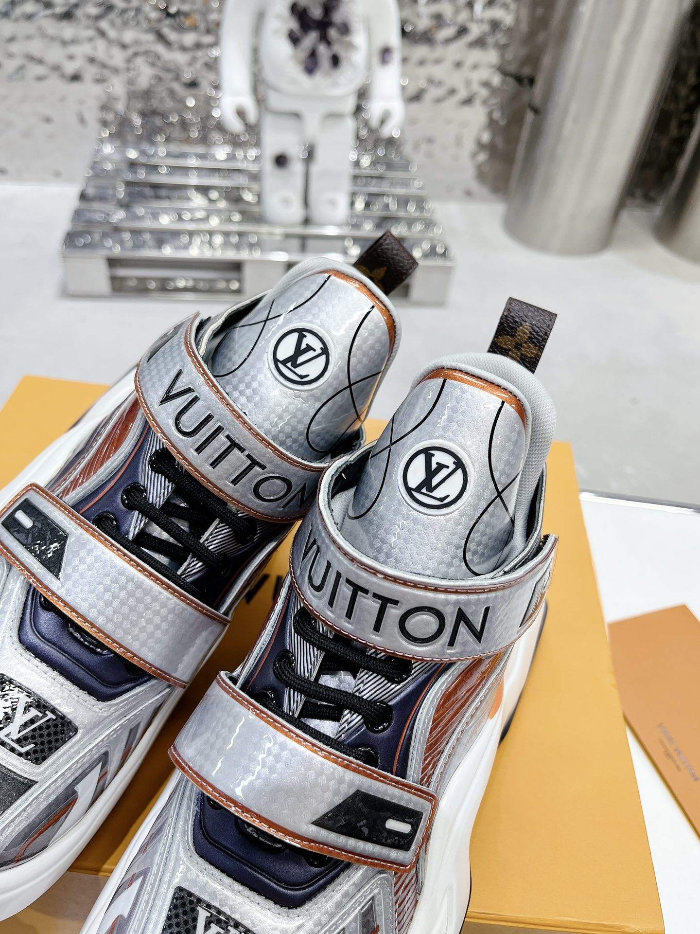 Louis Vuitton Cruise23 Archlight 2.0 Sneaker Size 36-41