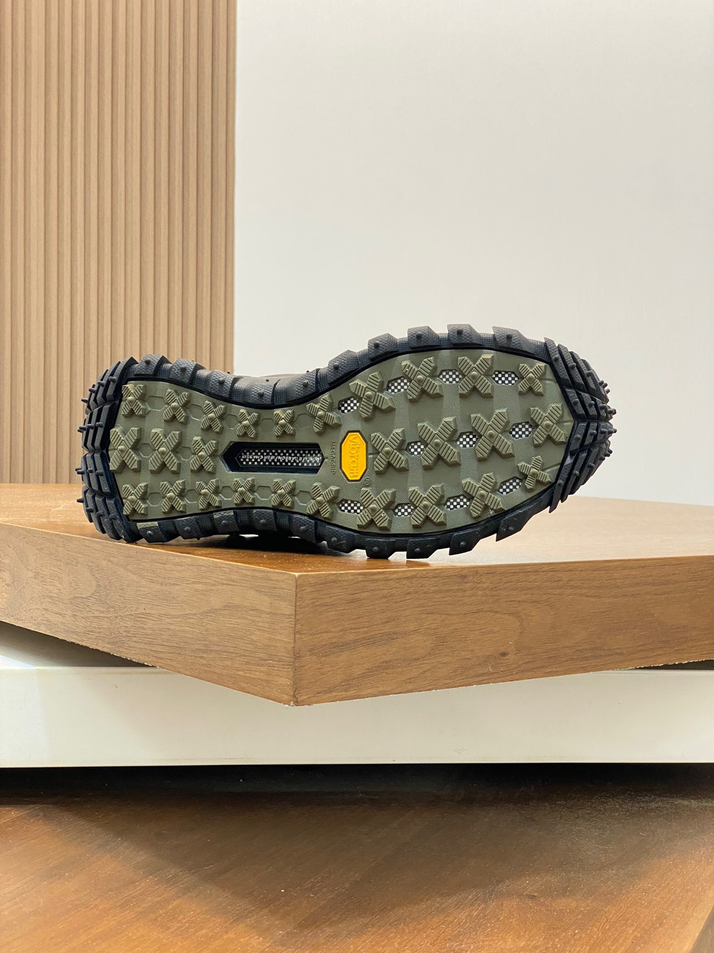 Moncler Trailgrip Gtx Sneaker Size 40-45