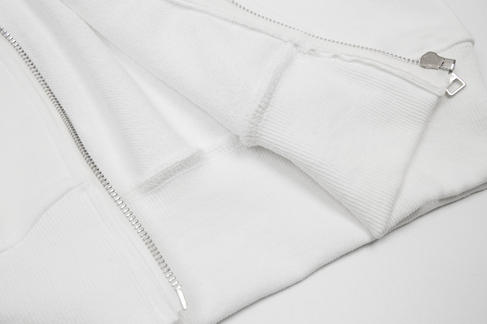 Ami Unisex Jacket Size S-XL