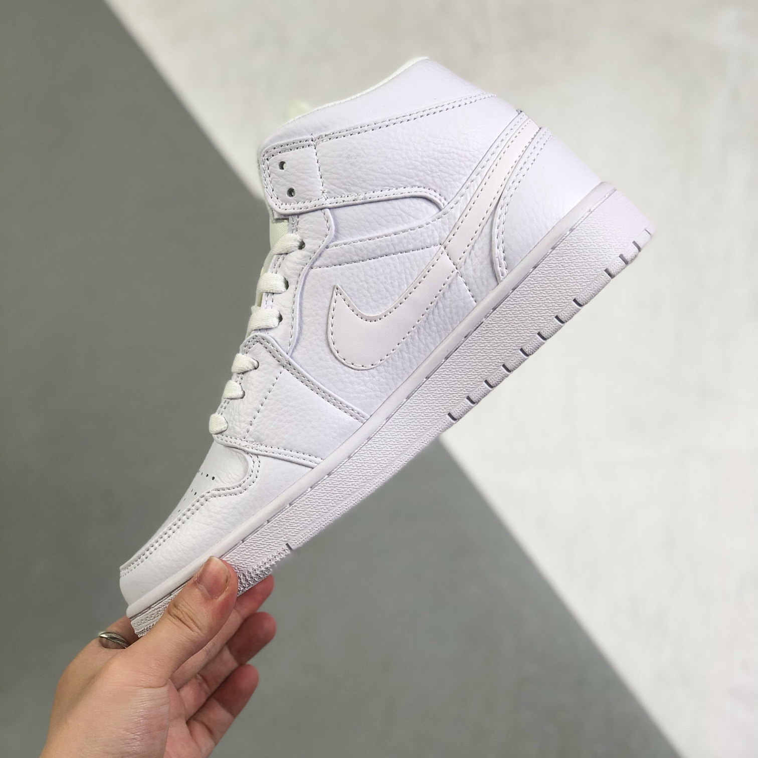 Nike Air Jordan 1 High Top Sneakers Shoes Gr. 36-46