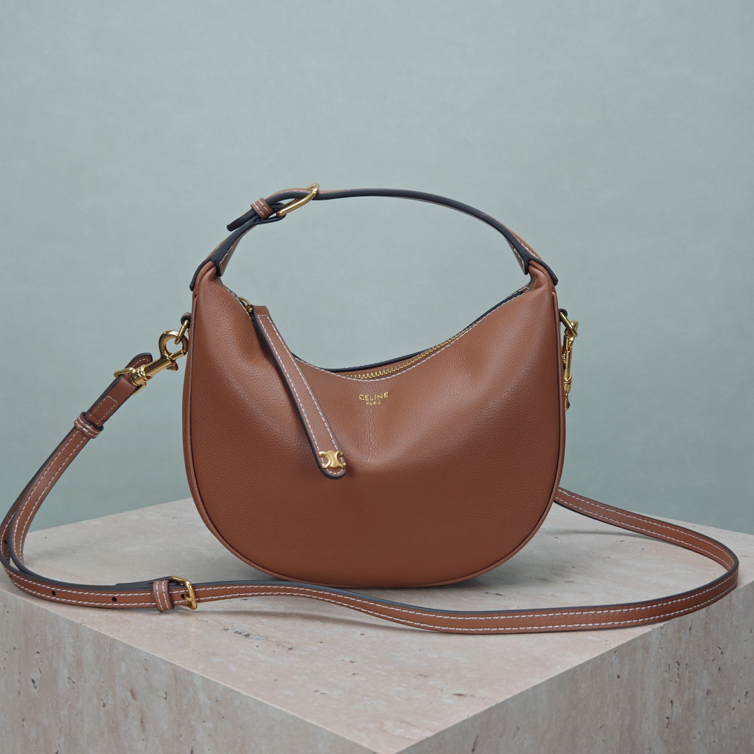 Celine 25ss Lulu Women Shoulder Bags Size 24*21*5cm