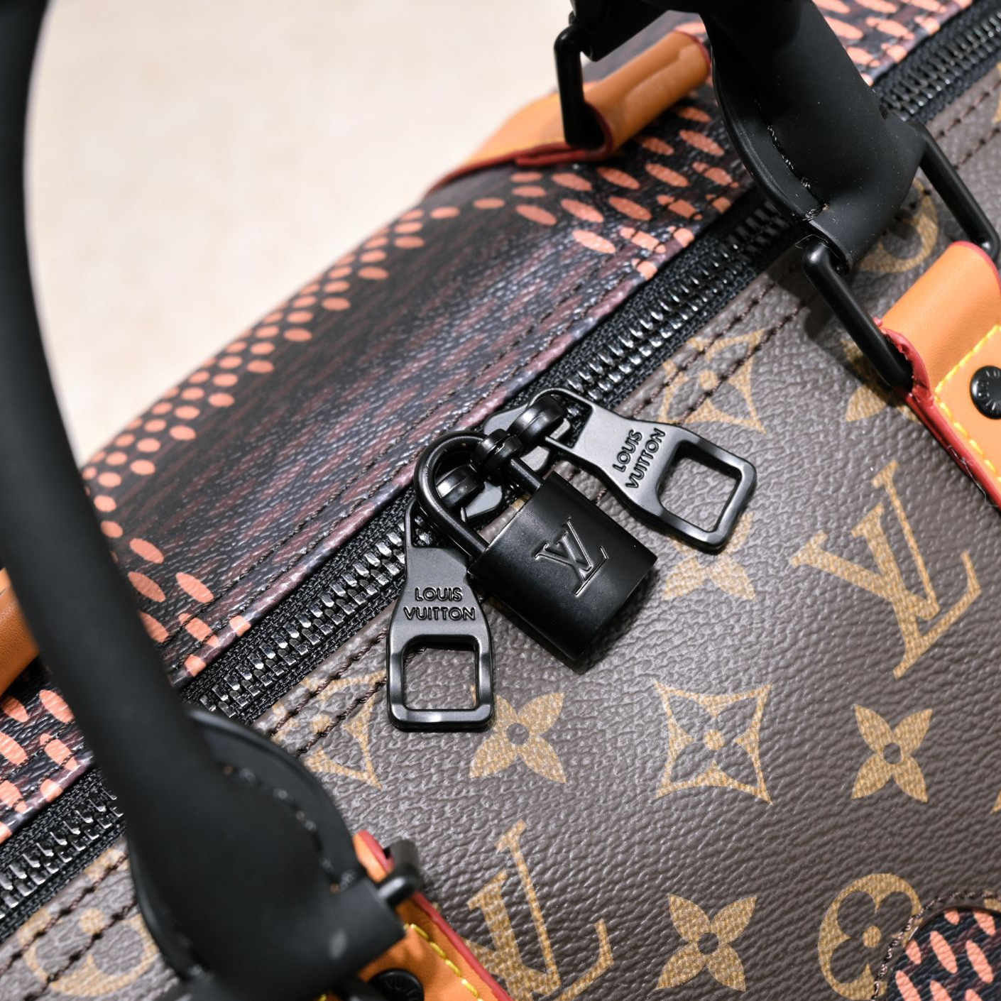 Louis Vuitton Keepall Travel Bags Size 50*29*23cm