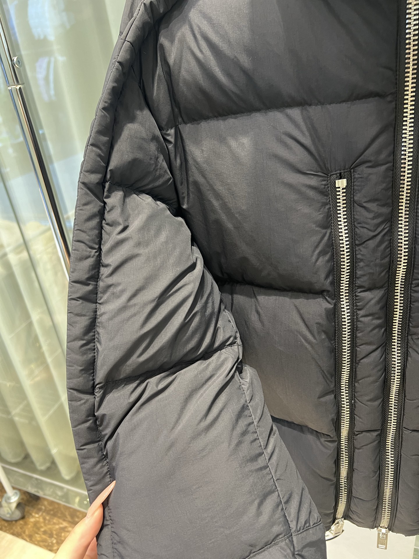 Moncler X Willow Smith Down Jacket Size S-XL
