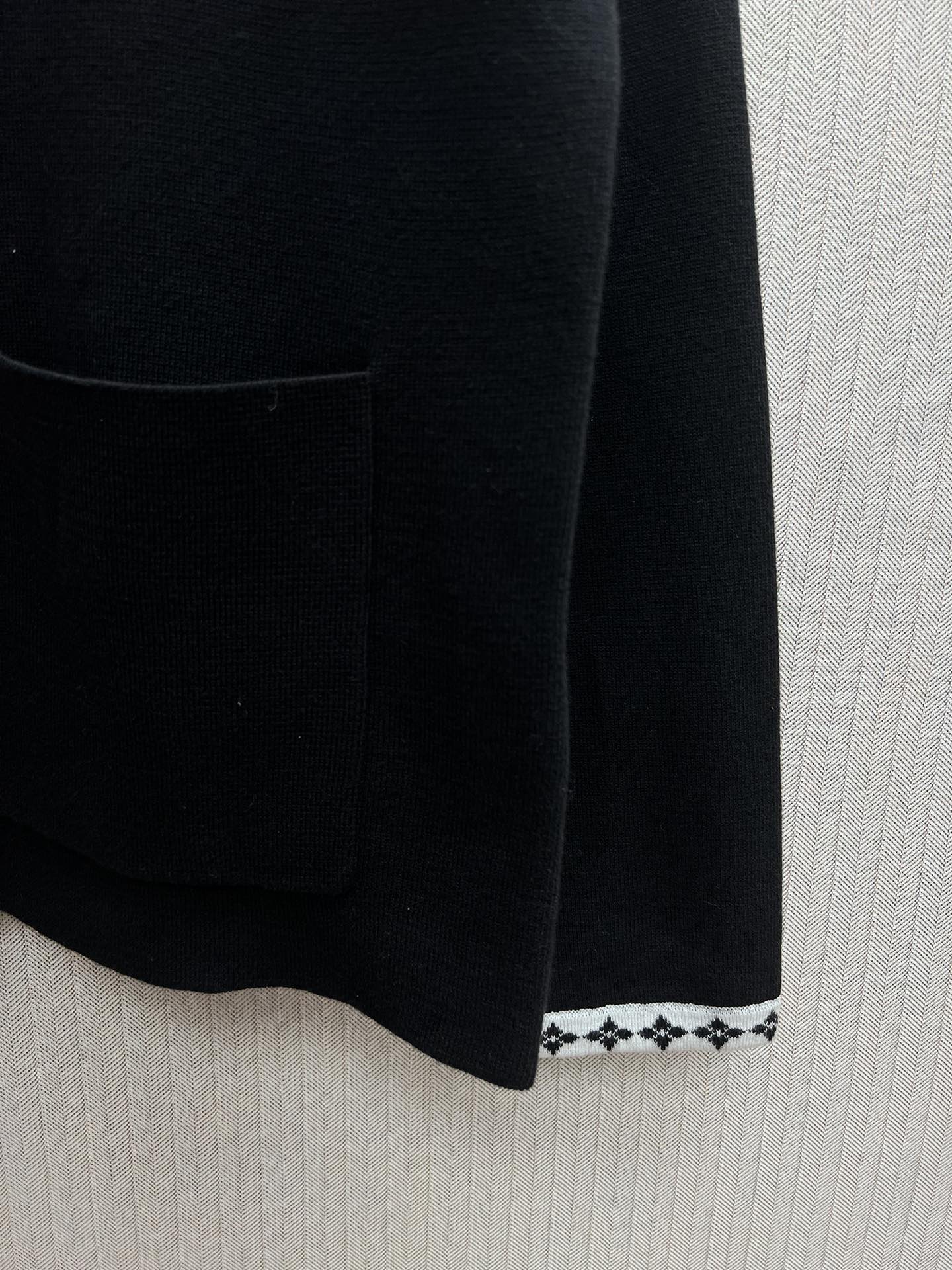 Louis Vuitton Unisex Jacket Size S-XL