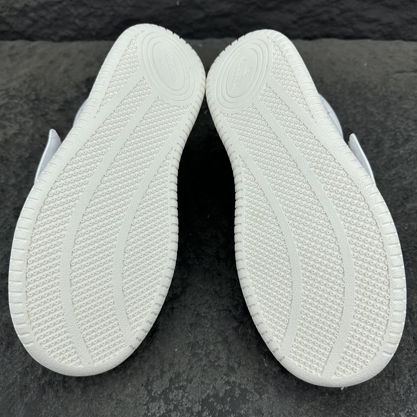 Valentino Joie De Jouer Sneaker Size 36-46