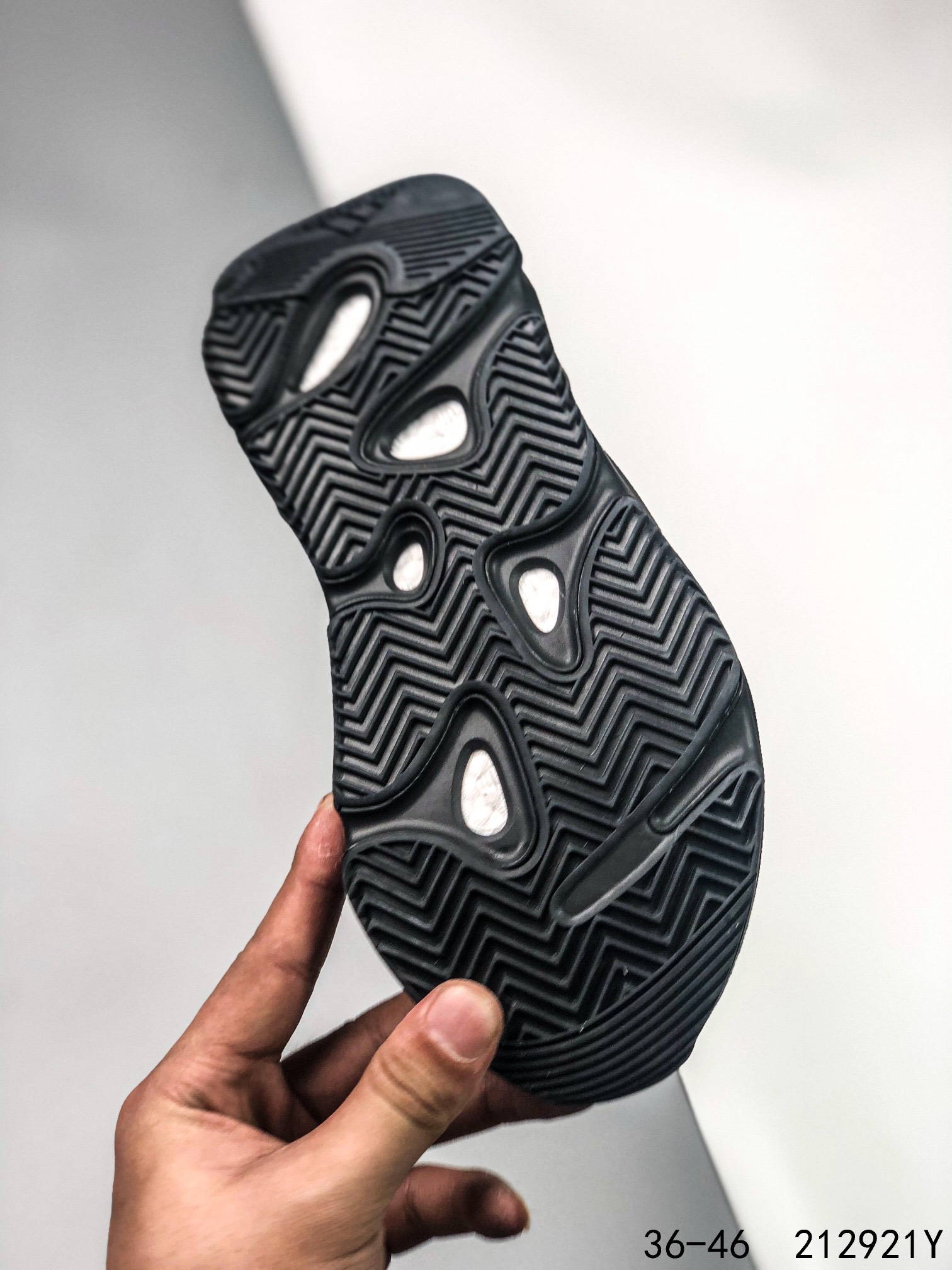 Yeezy 700 V2 Mens/Women's Sneakers Shoes 36 - 46