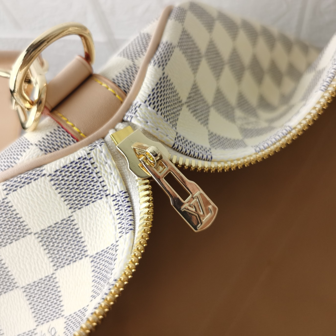 Louis Vuitton Keepall Travel Bags Size 50*29*23cm