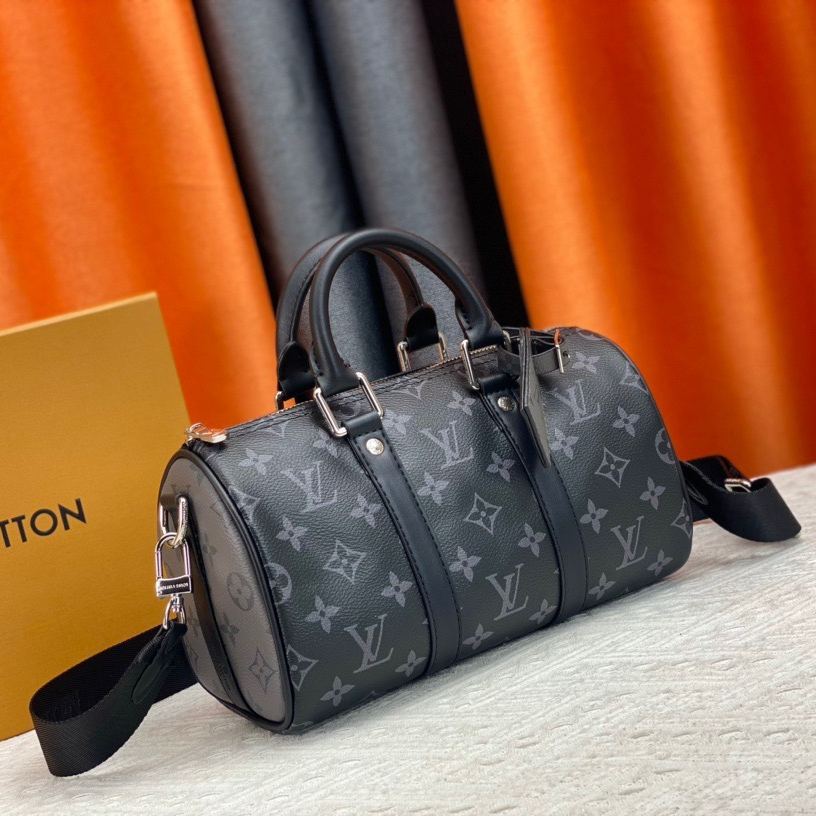 Louis Vuitton Keepall Bandoulière 25 Mens Shoulder Bags