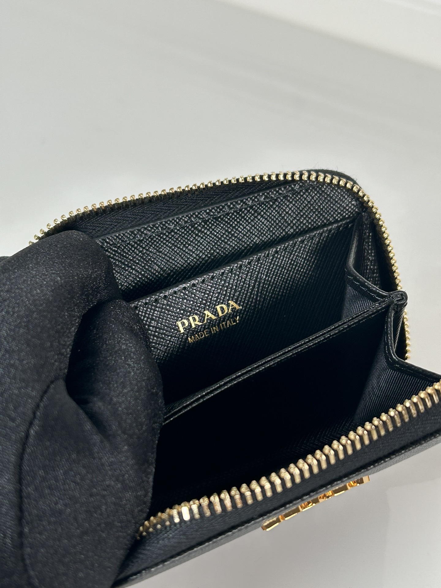 Prada Card Holder Size 10*8cm