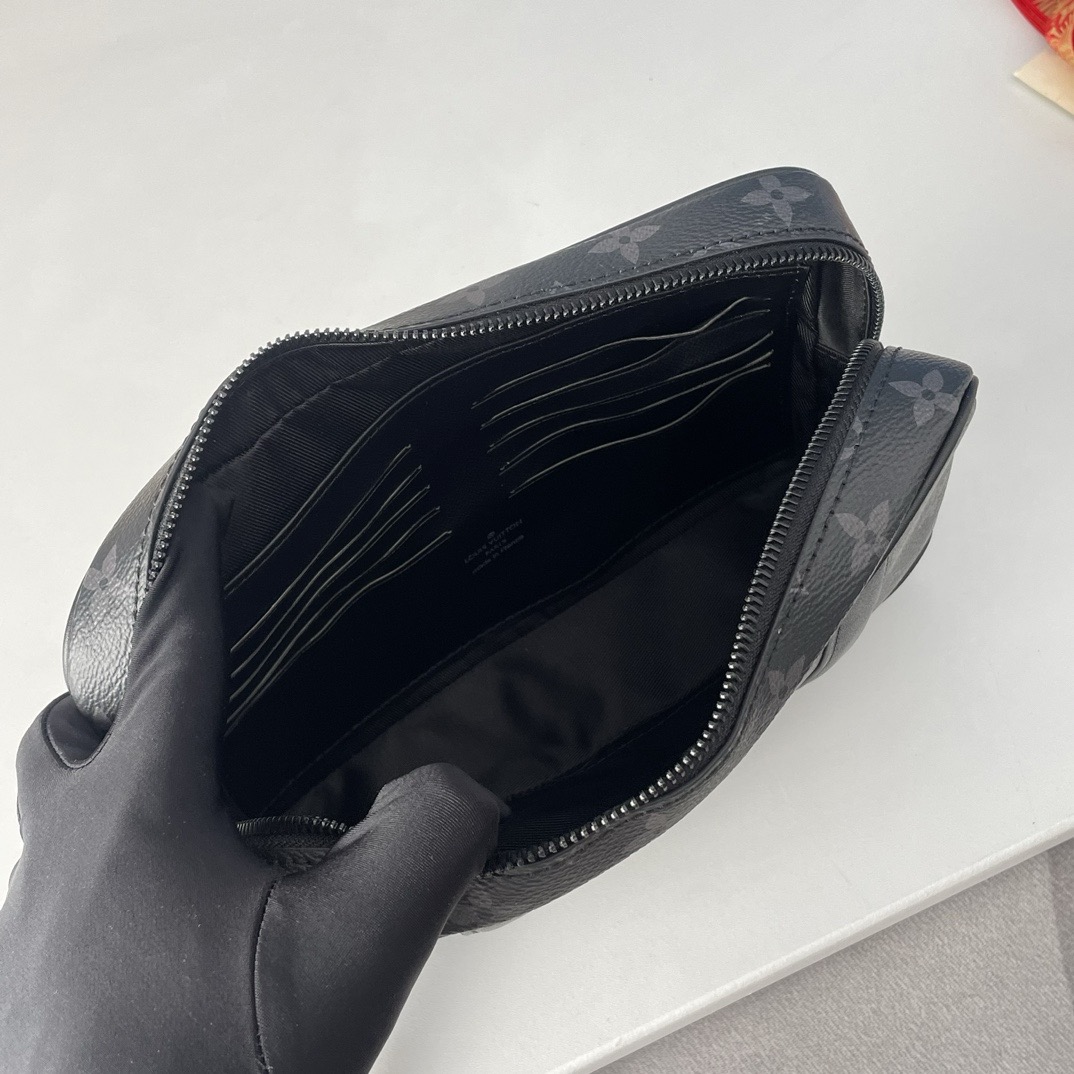 Louis Vuitton M82076 Pochette Kasai Mens Shoulder Bags Size 25*15.5*6.5cm