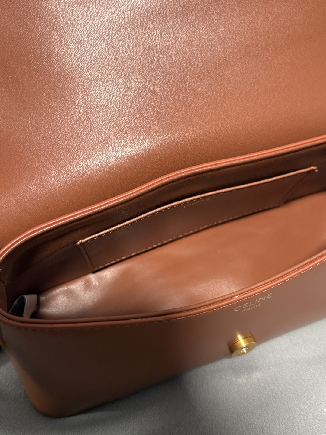 Celine 25ss Lulu Women Shoulder Bags Size 24*11.5*8cm