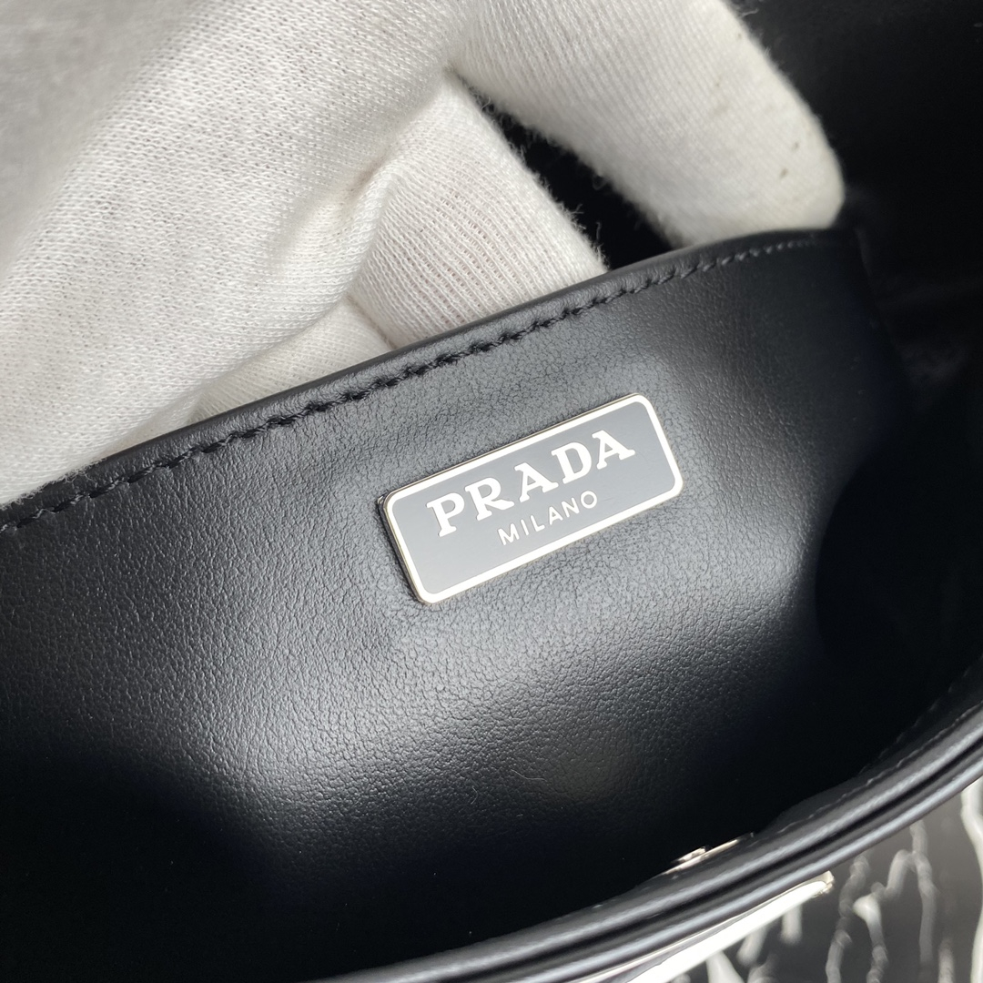 Prada 1BC499 Cleo Brushed Leather Women Shoulder Bags Size 27*22*6cm