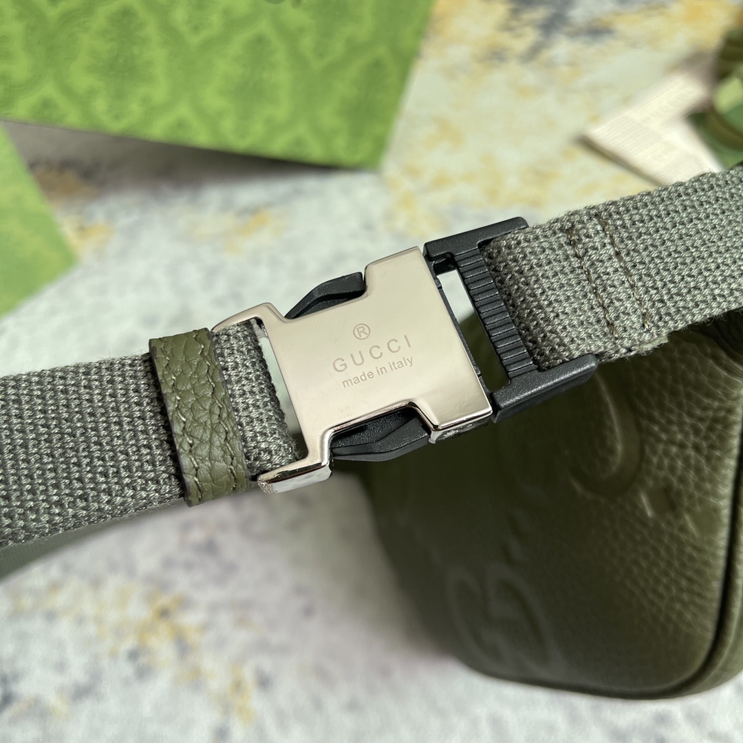 Gucci Mens Shoulder Bags 2-Size