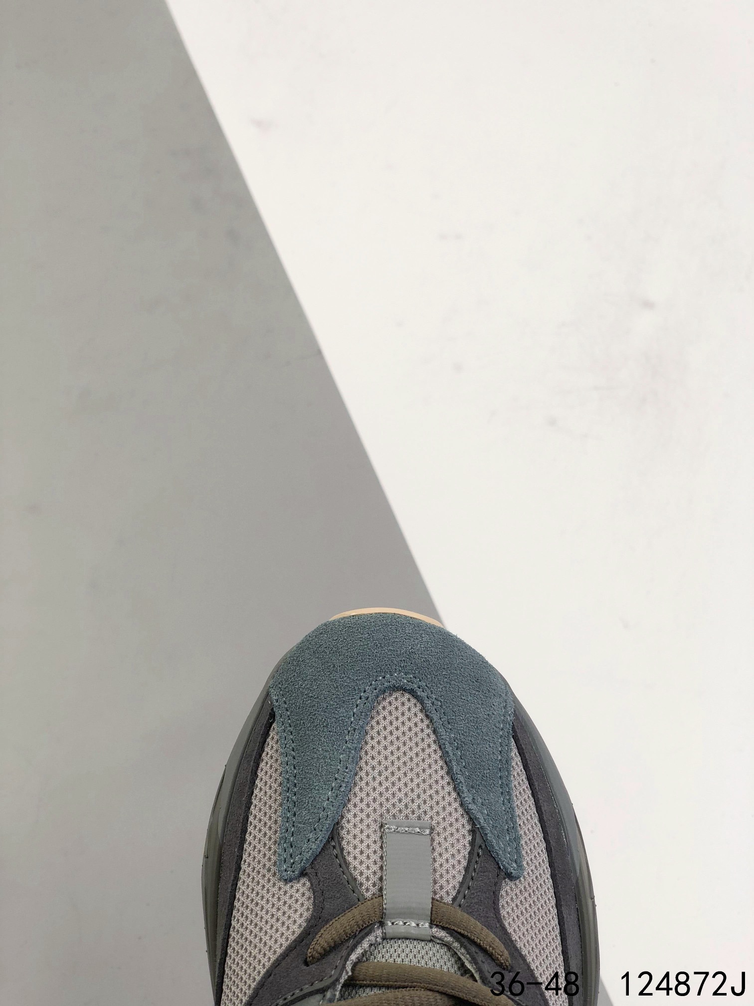 Yeezy Boost 700 V1 Sun Mens/Women's Sneakers Shoes 36 - 48