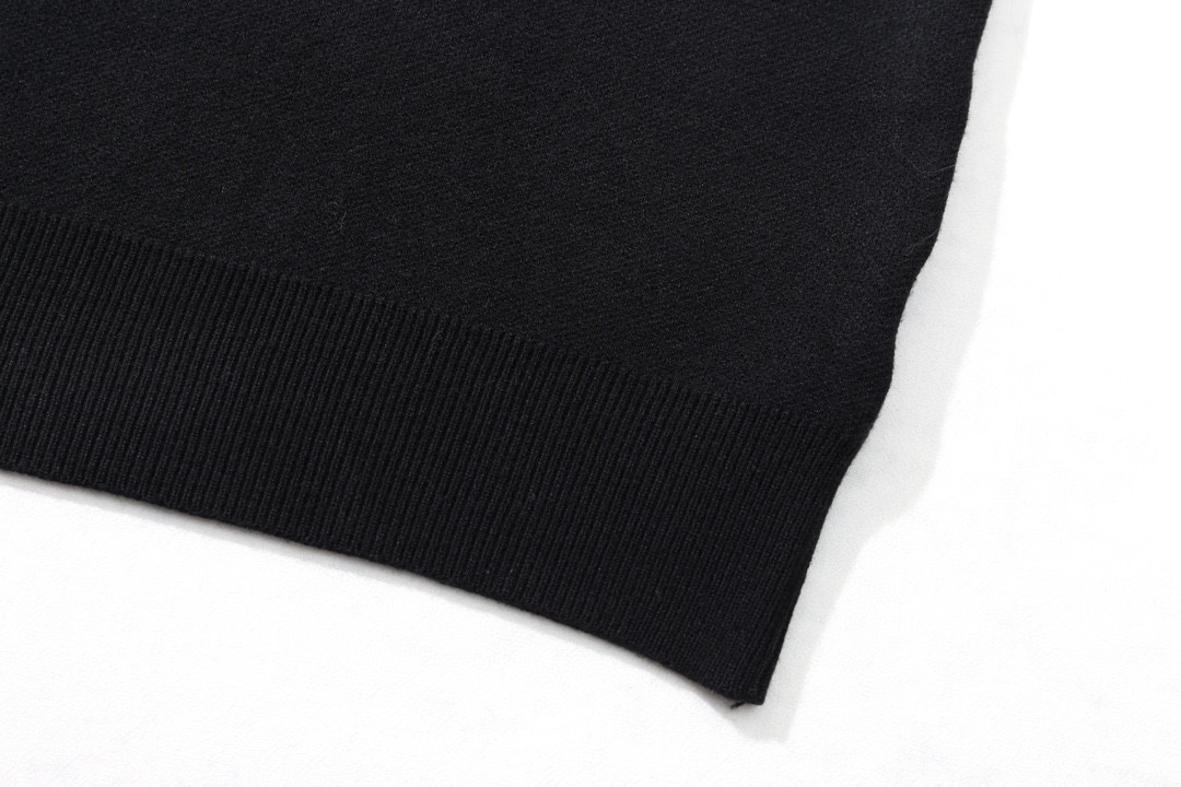 Louis Vuitton Unisex Sweatshirt Size S-XL