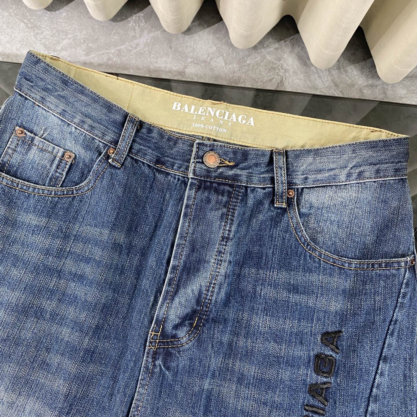 Balenciaga New Jeans Size S-XL