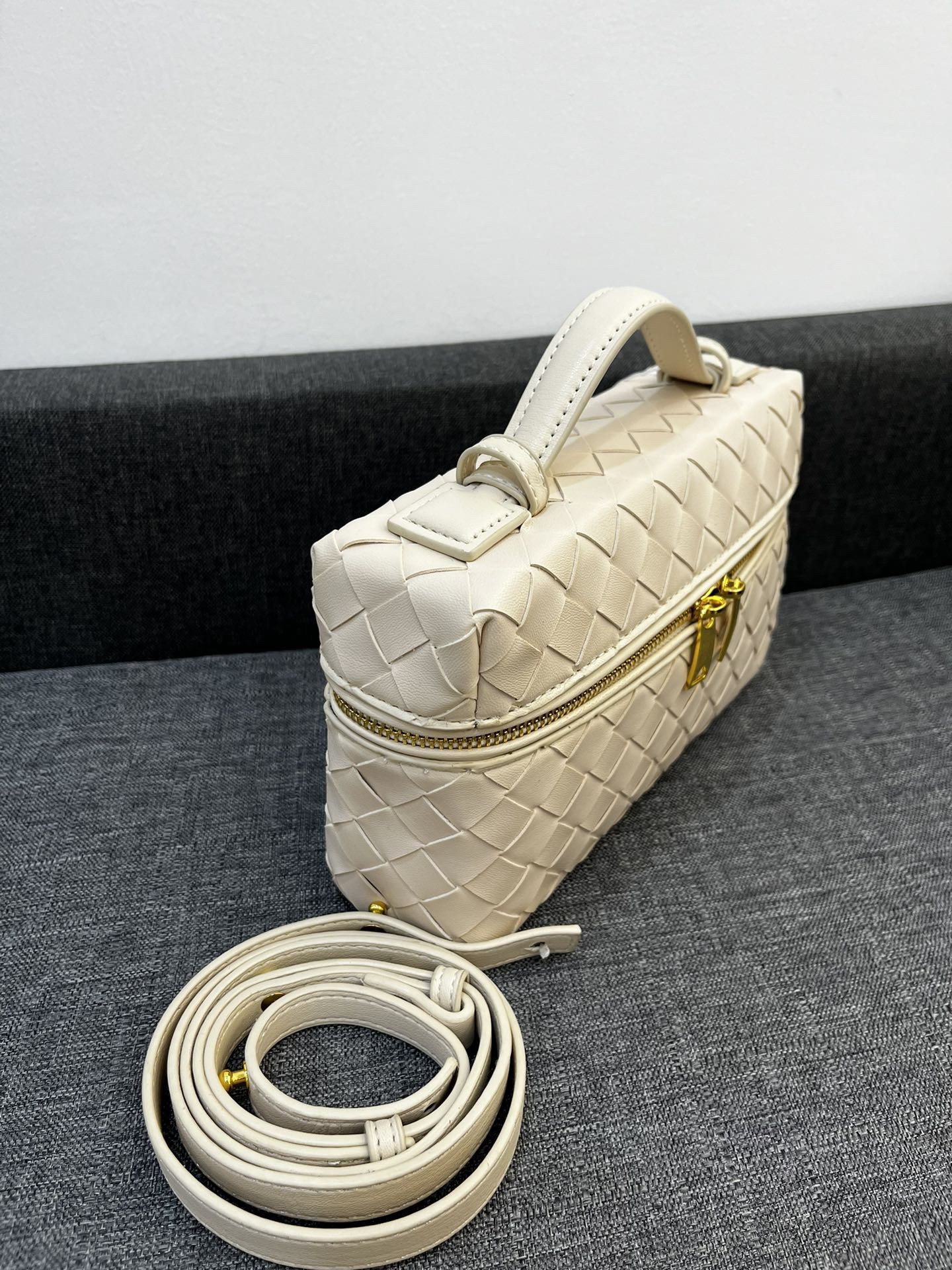 Bottega Veneta Vanity Case Women Shoulder Bags 24*13*6cm