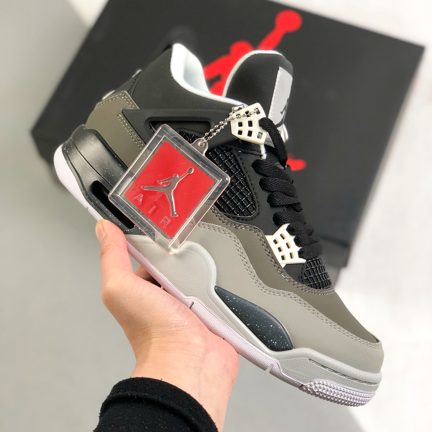 Nike Air Jordan 4 Sneakers Shoes Gr. 36-46