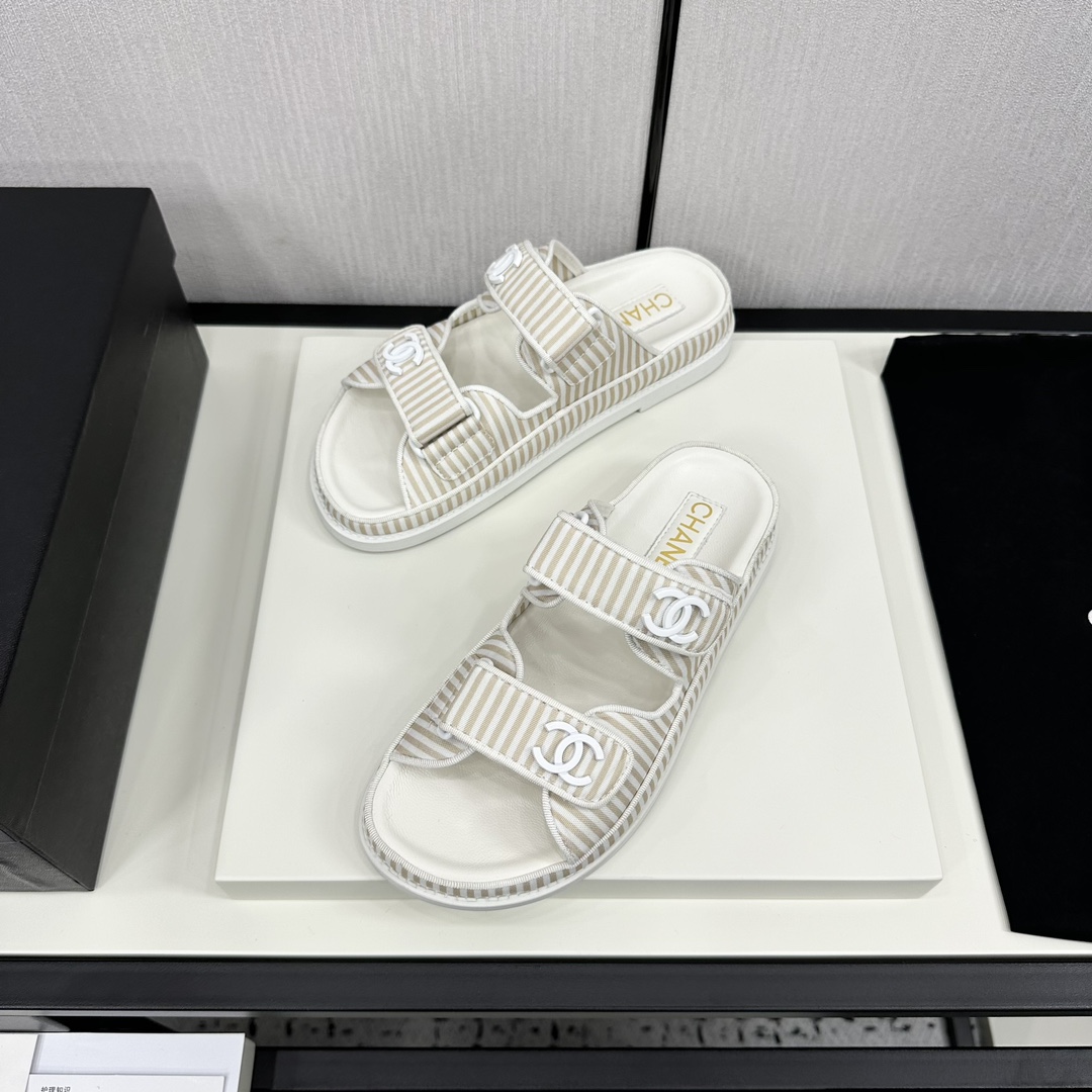 Chanel 2024 New Slippers Size 36-41