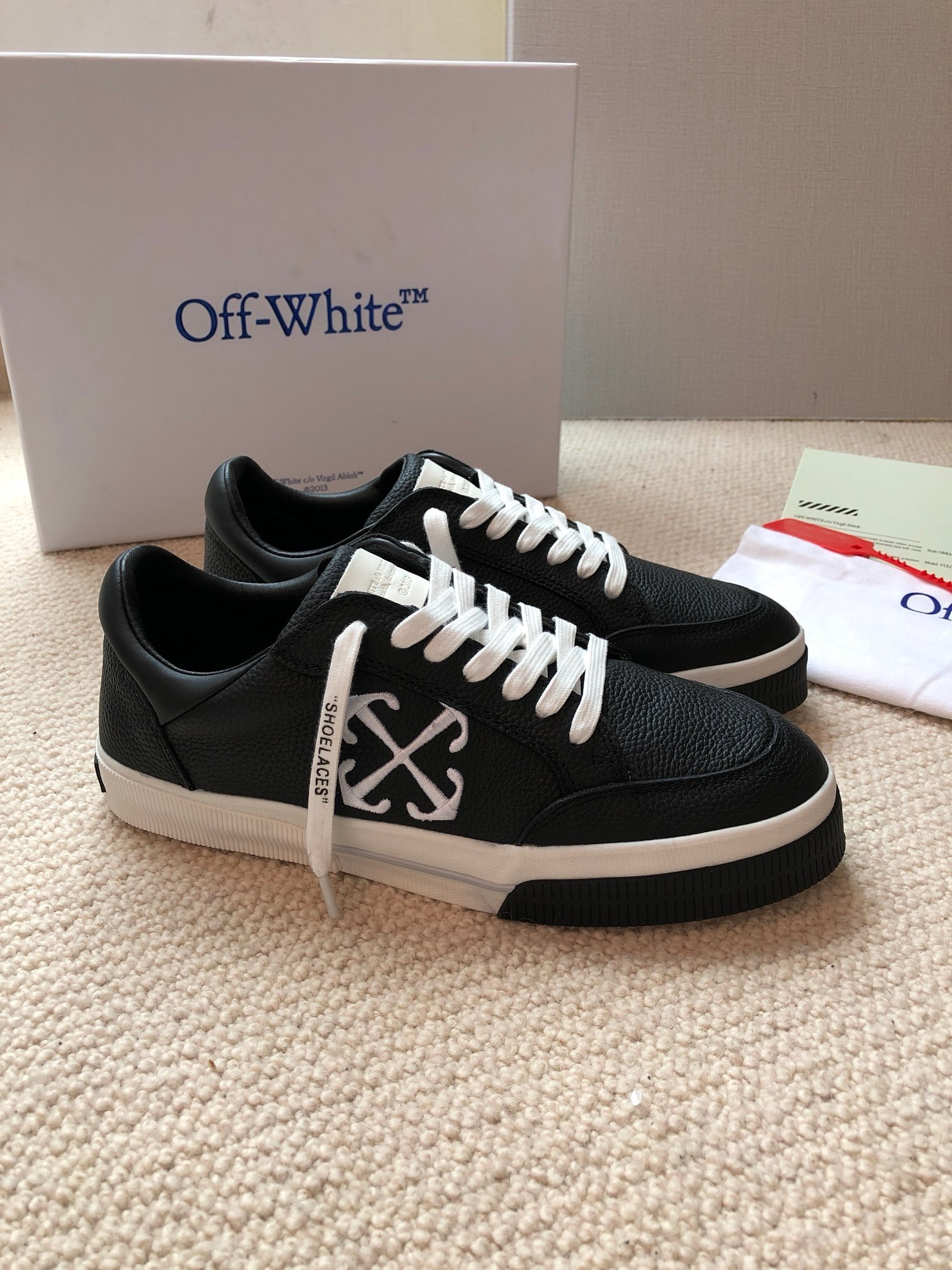 OFF White 2024ss New Low Vulcanized Sneaker Size 36-45