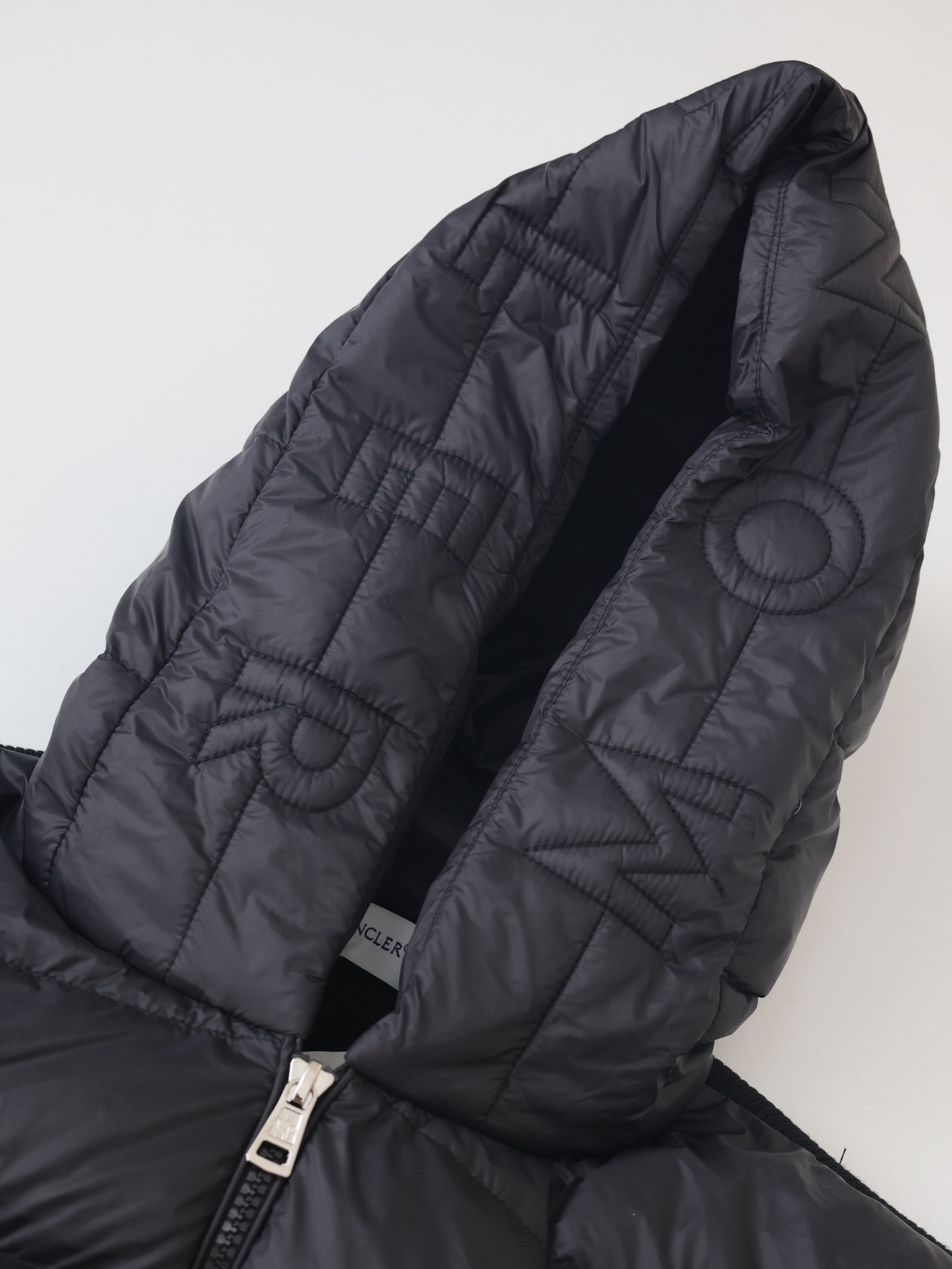 Moncler Unisex Jacket Size S-XL